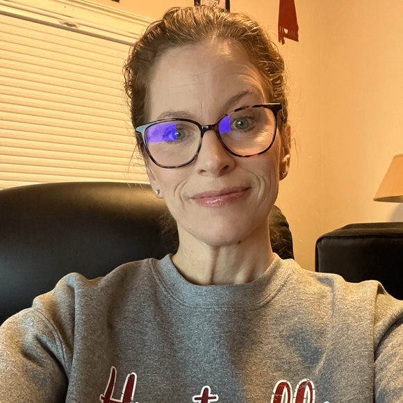 Meet your Posher, Kelly - Picture 1 of 1